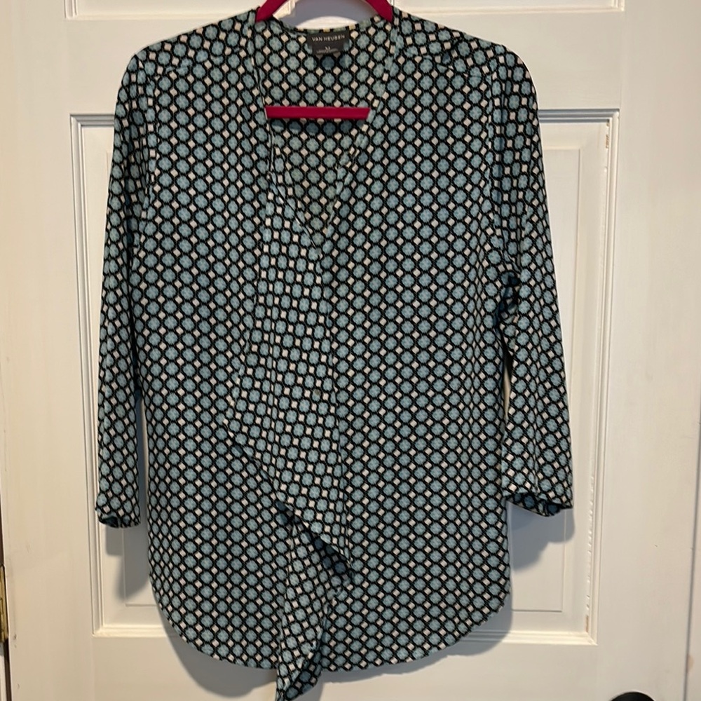 Van Heysen - Size Mefium Stylish Black and White Women's Top